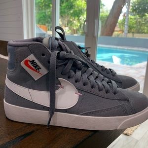 Nike Blazer Hightop